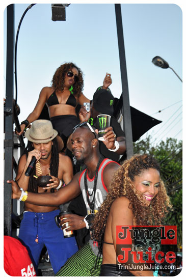 tribe_carnival_tuesday_2013_part5-213