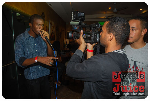 woodford_cafe_final_unplugged_tuesday-011