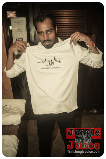 woodford_cafe_final_unplugged_tuesday-027