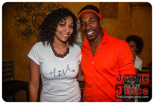 woodford_cafe_final_unplugged_tuesday-028