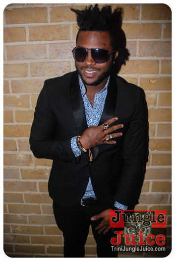 woodford_cafe_final_unplugged_tuesday-033