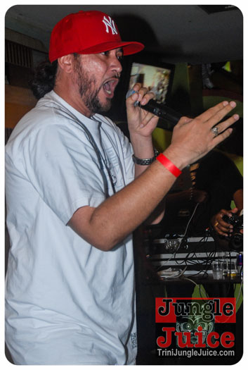 woodford_cafe_final_unplugged_tuesday-069