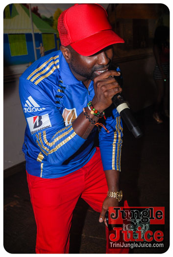 woodford_cafe_final_unplugged_tuesday-087