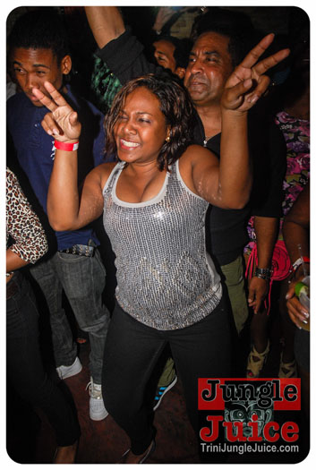 woodford_cafe_final_unplugged_tuesday-088