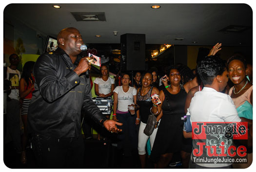 woodford_cafe_final_unplugged_tuesday-094