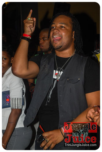 woodford_cafe_final_unplugged_tuesday-101