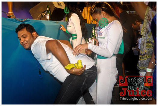 xotique_3_jan13_2012-072