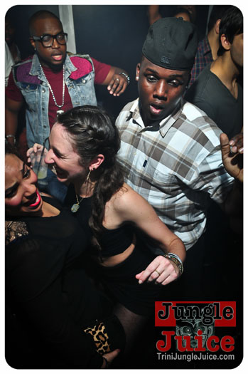 de_warm_up_session_2013-066