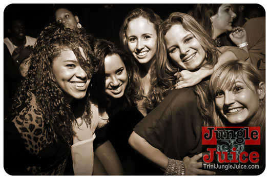 de_warm_up_session_2013-079