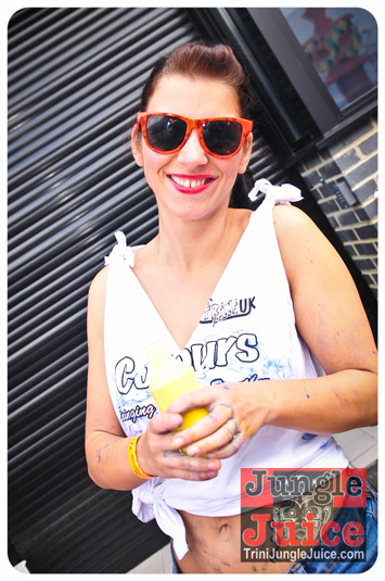 triniposseuk_colours_2013-003