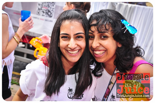 triniposseuk_colours_2013-006