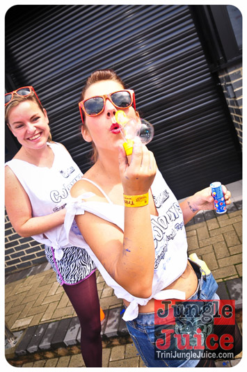 triniposseuk_colours_2013-009