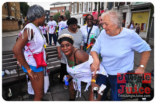 triniposseuk_colours_2013-016