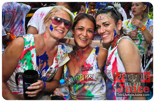 triniposseuk_colours_2013-100