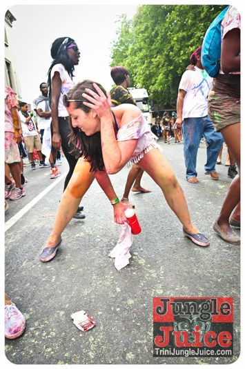 triniposseuk_colours_2013-123