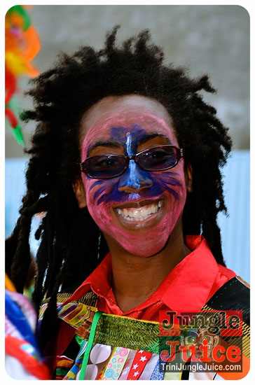 va_caribfest_parade_2013_pt1-024
