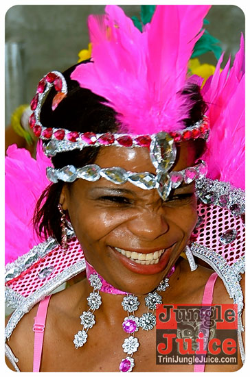 va_caribfest_parade_2013_pt1-055