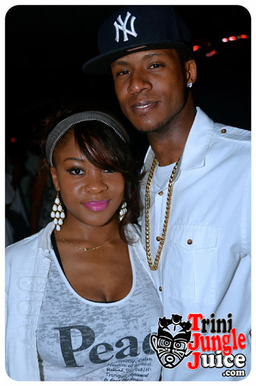 15th_annual_wear_white_2014-075