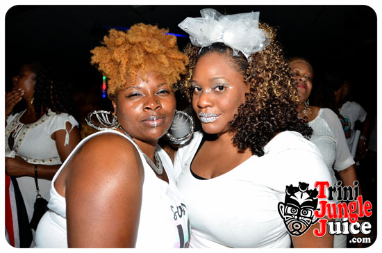 15th_annual_wear_white_2014-097