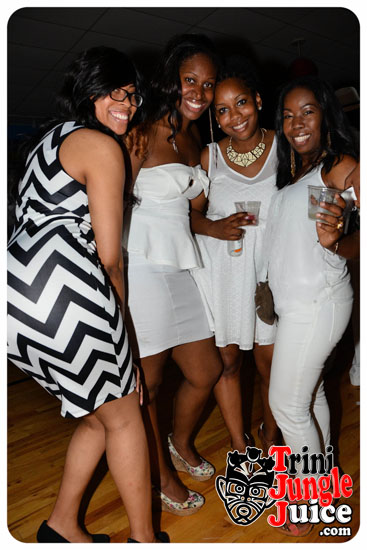 15th_annual_wear_white_2014-113