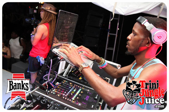 booze_premium_2014_pt1-024