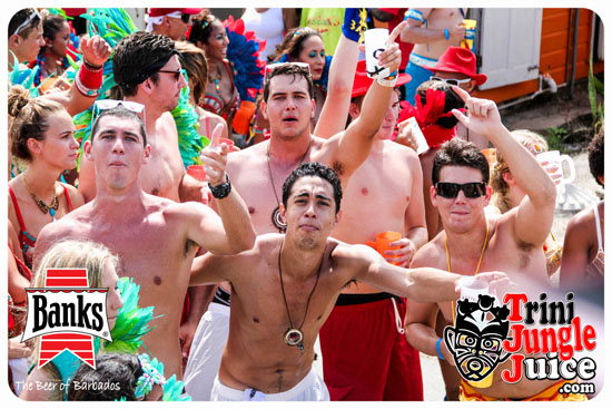 kadooment_day_2014_pt4-012