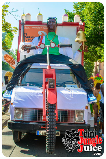 berlin_carnival_parade_2014_pt1-065