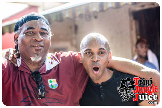 soca_family_bbq_lime_2014-011