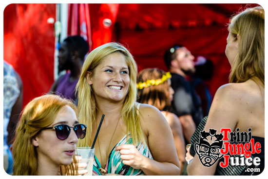 soca_family_bbq_lime_2014-014