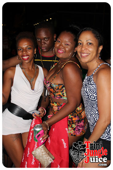 bacchanal_friday_bunji_may2-075