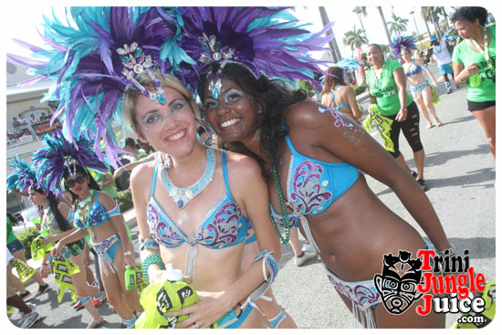 cayman_carnival_2014_part1-015