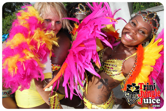 cayman_carnival_2014_part1-026