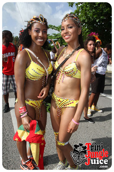 cayman_carnival_2014_part1-034