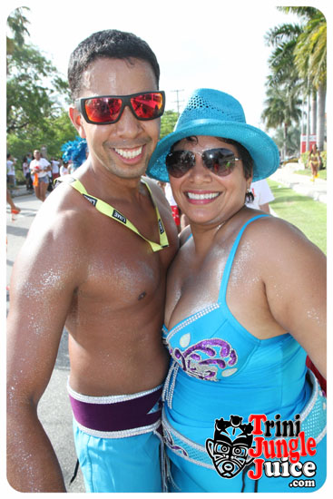 cayman_carnival_2014_part1-044