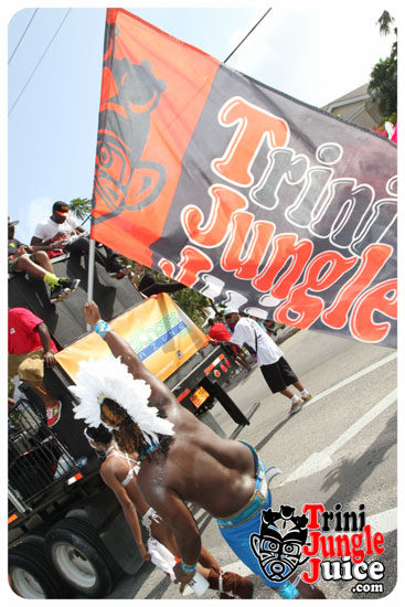 cayman_carnival_2014_part1-049