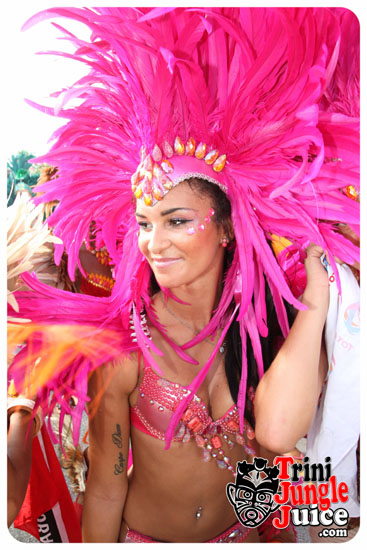 cayman_carnival_2014_part1-069
