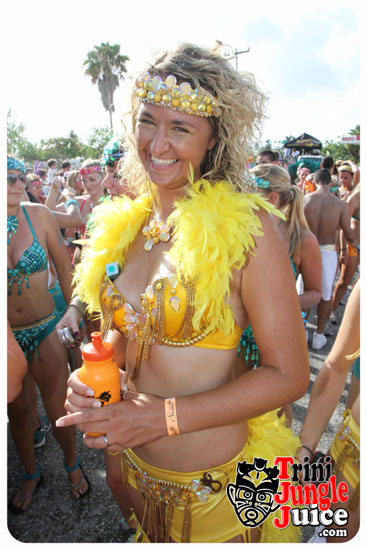 cayman_carnival_2014_part1-081