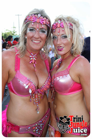 cayman_carnival_2014_part1-101