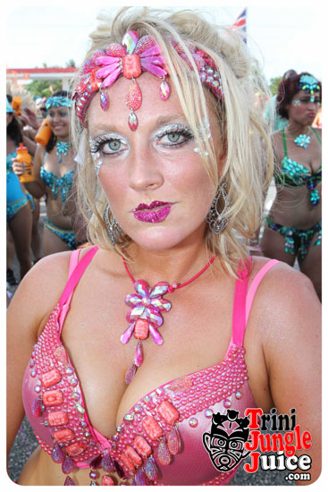 cayman_carnival_2014_part1-102