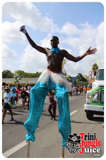 cayman_carnival_2014_part2-008