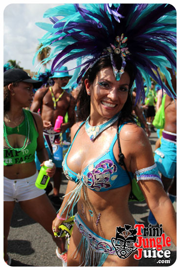 cayman_carnival_2014_part2-010