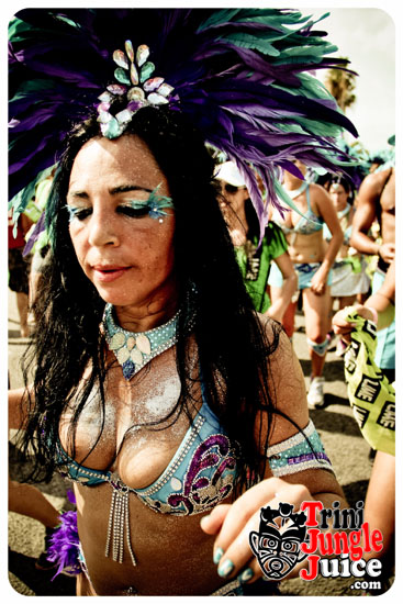 cayman_carnival_2014_part2-011