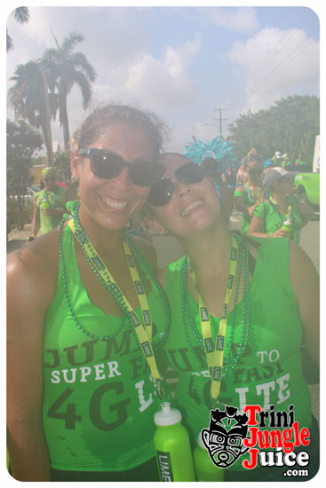 cayman_carnival_2014_part2-029