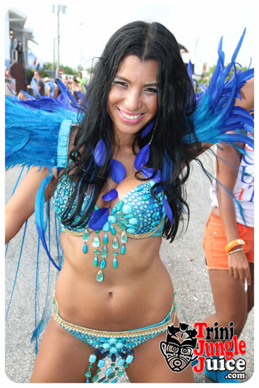 cayman_carnival_2014_part3-016