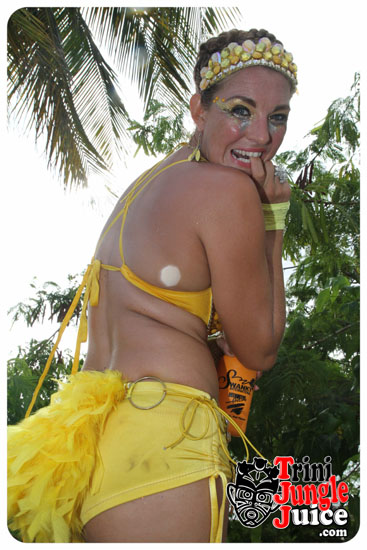 cayman_carnival_2014_part3-019