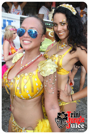 cayman_carnival_2014_part3-022