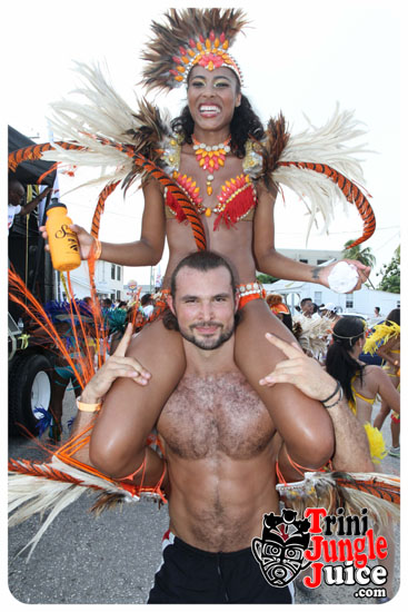 cayman_carnival_2014_part3-040