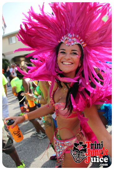 cayman_carnival_2014_part4-003