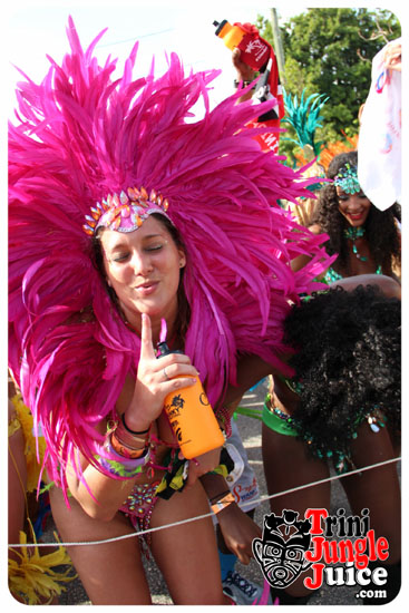 cayman_carnival_2014_part4-018