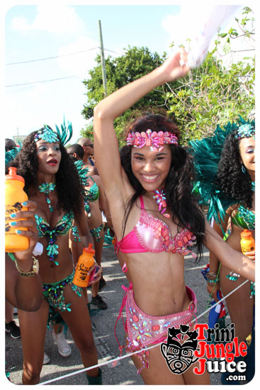 cayman_carnival_2014_part4-019